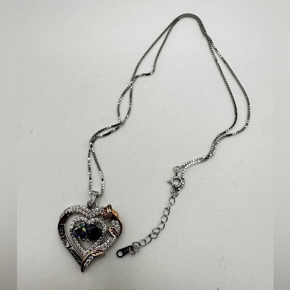 NIB Sterling silver, possibly gold plated, heart necklace with cz diamonds! - Picture 6 of 11